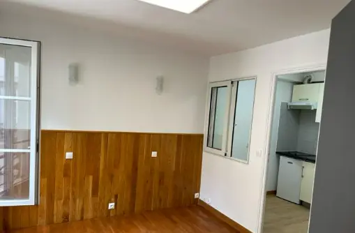 PARIS 3e·24m²·F1·Studio·With furniture