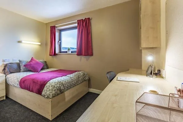 Classic 2 Bed Ensuite