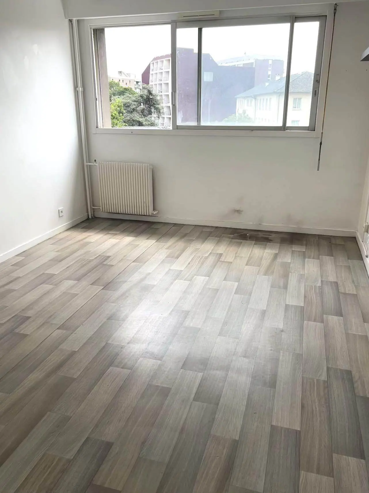 PARIS 14e·23m²·F1·StudioNo furniture