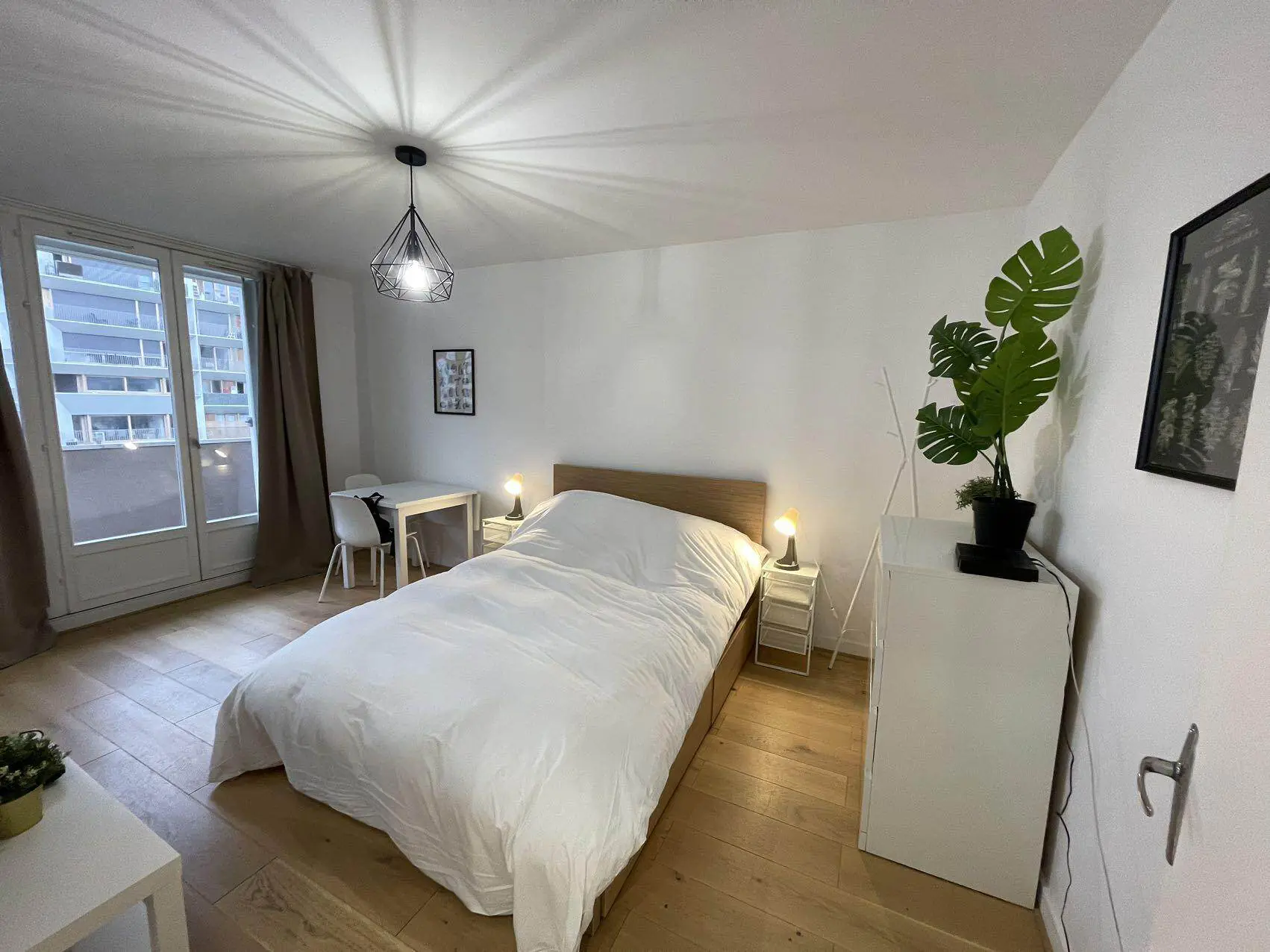 PARIS 18e·25m²·F2·Appartement·With furniture
