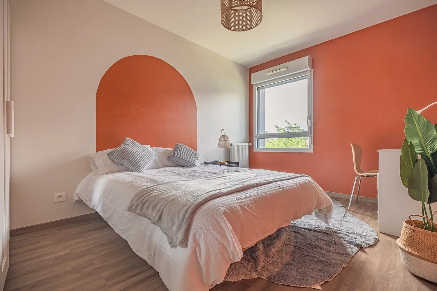 3BR/1BA Rooms view 1