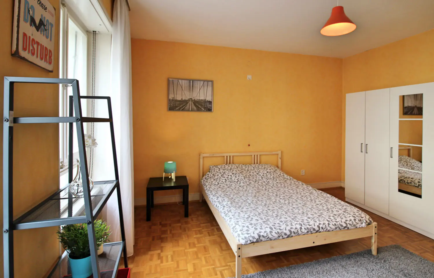 Property resident preview 4
