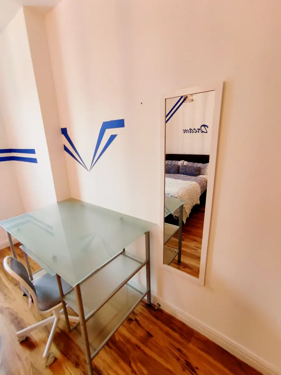 Apartment 6, 155 bromsgrove street