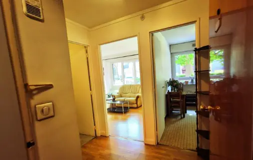 Issy-les-Moulineaux 92e·38m²·F2·Appartement·With furniture
