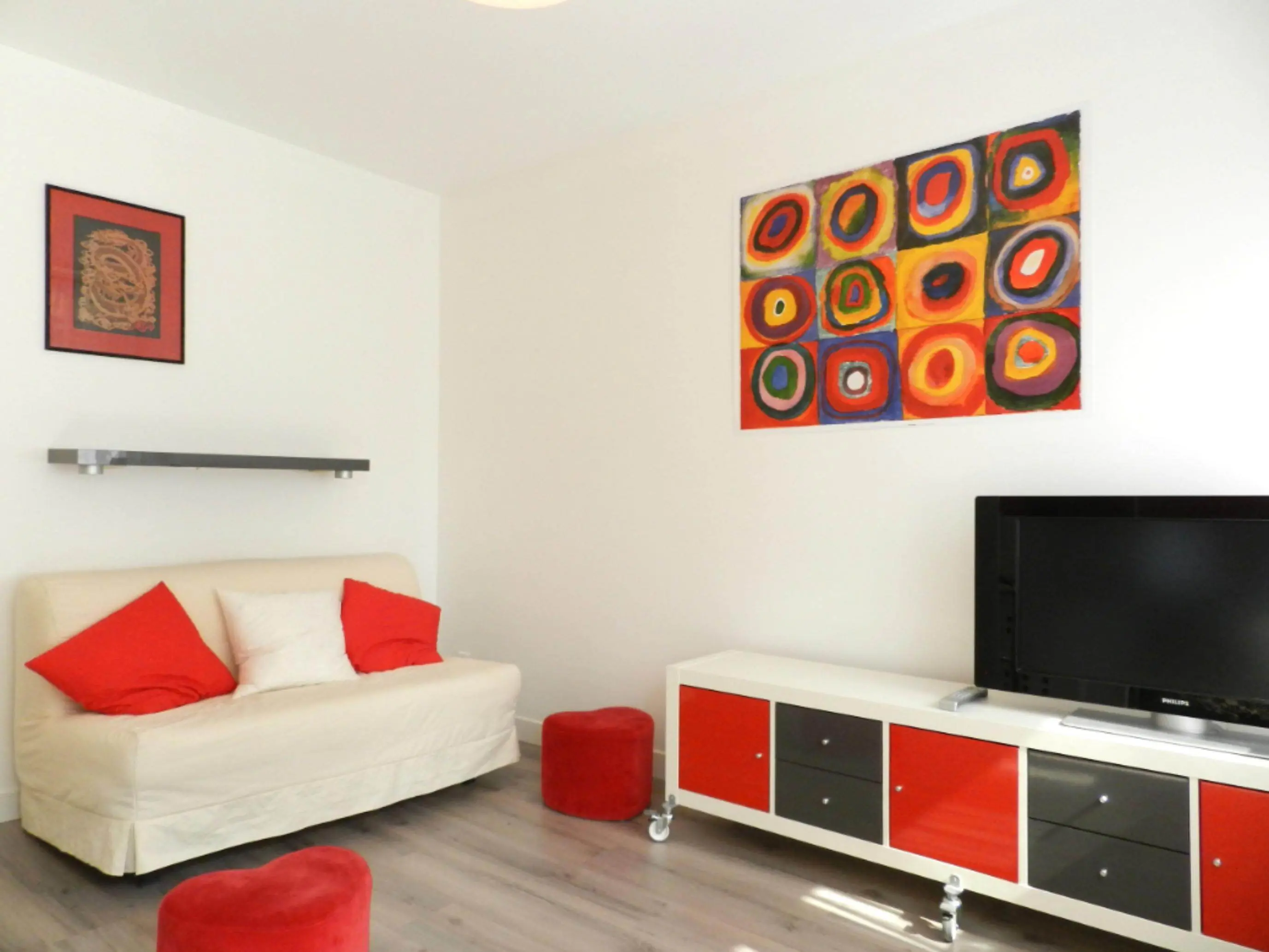 studio near Boulevard Bineau
