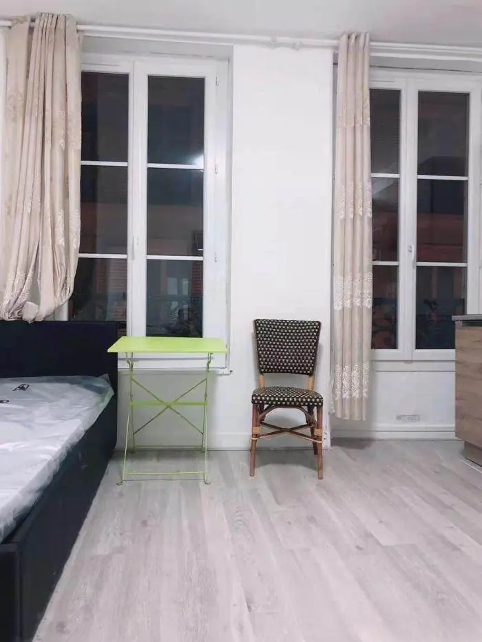 PARIS 10e·15m²·F1·Studio·With furniture
