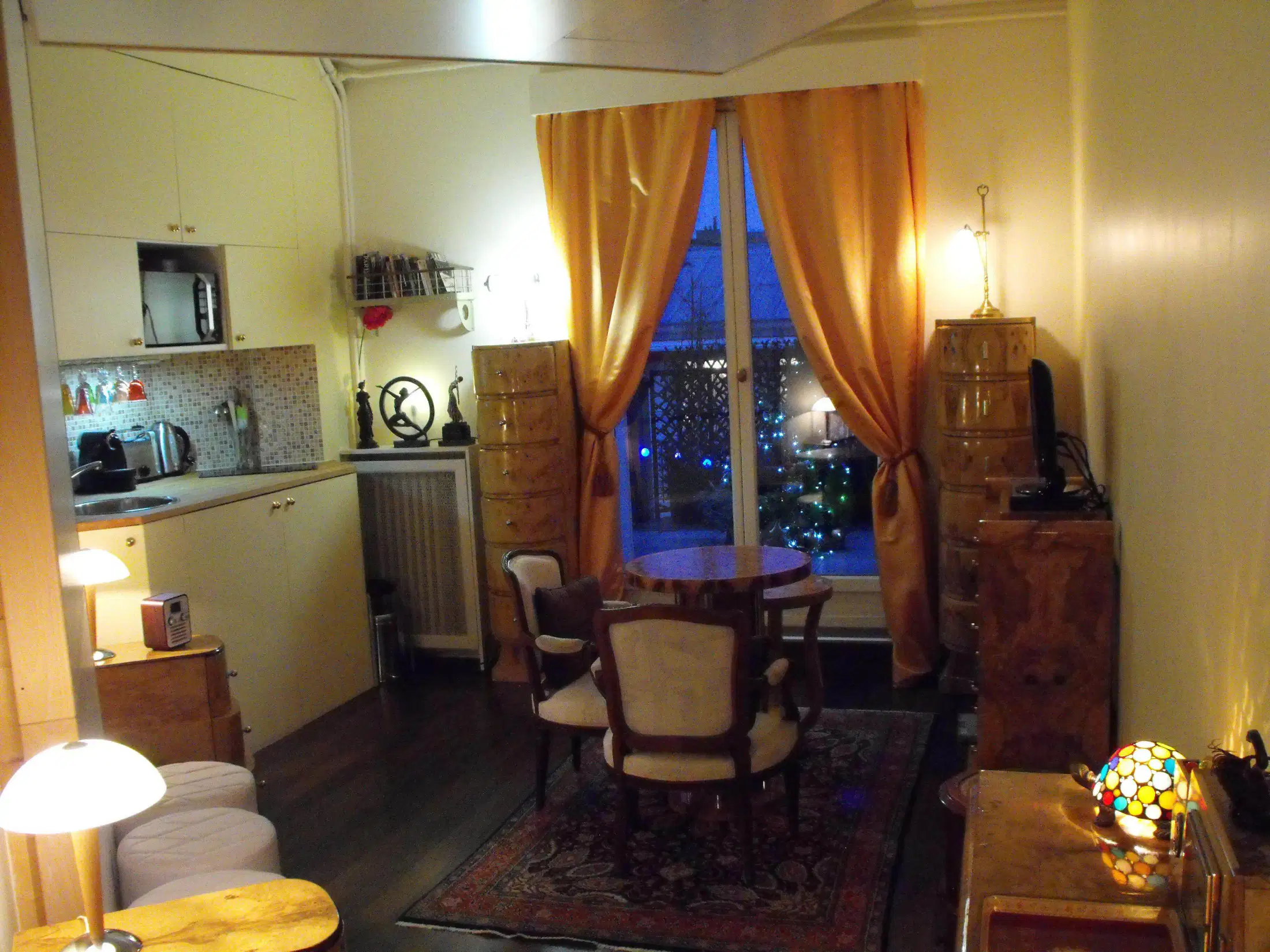 PARIS 9e·19m²·F1·Studio·With furniture