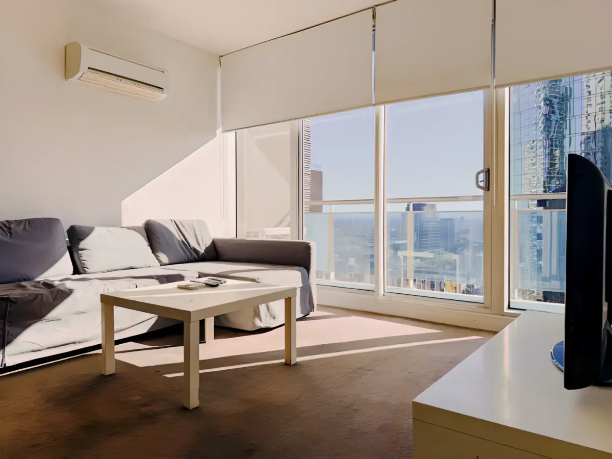 3 Rooms view 3