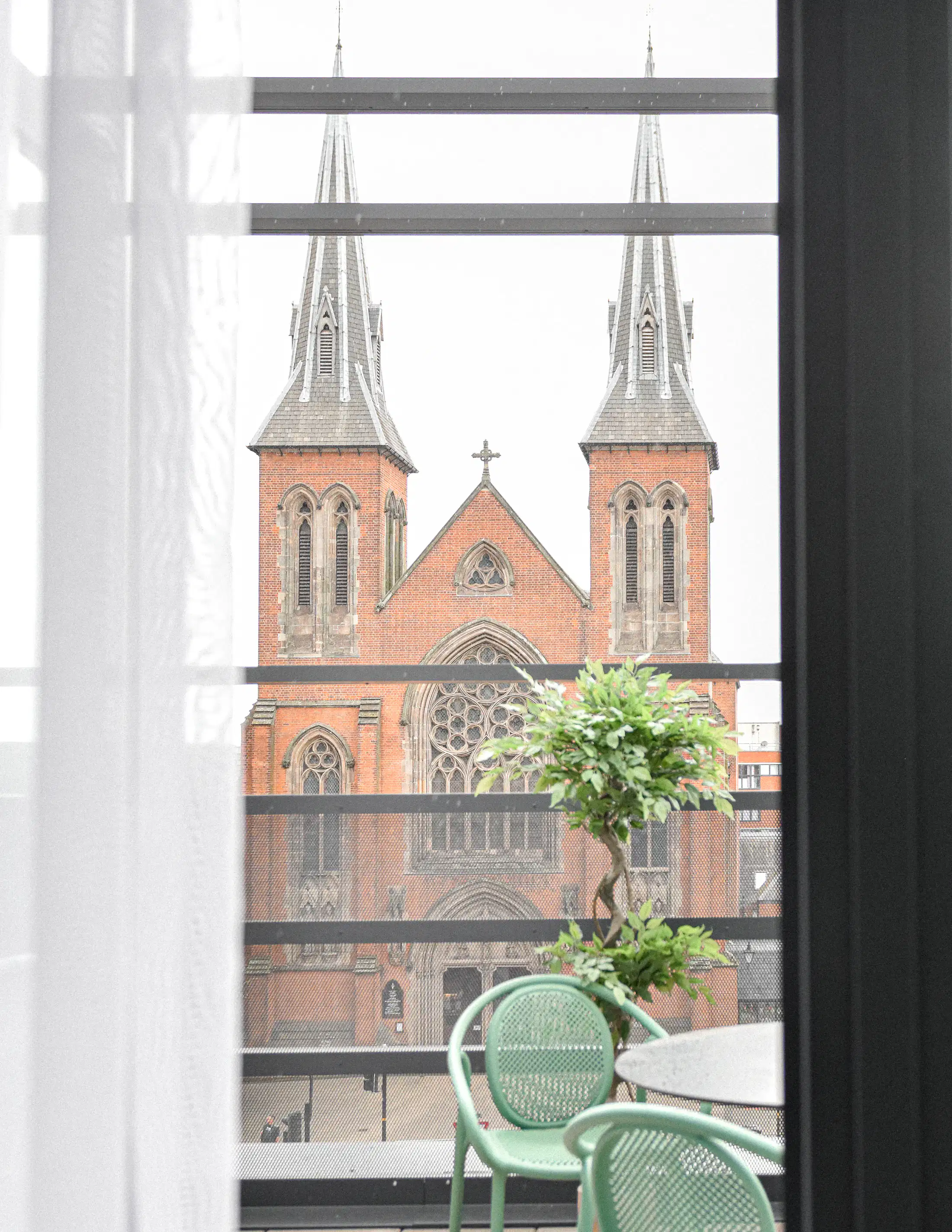 Grand Rooms view 3