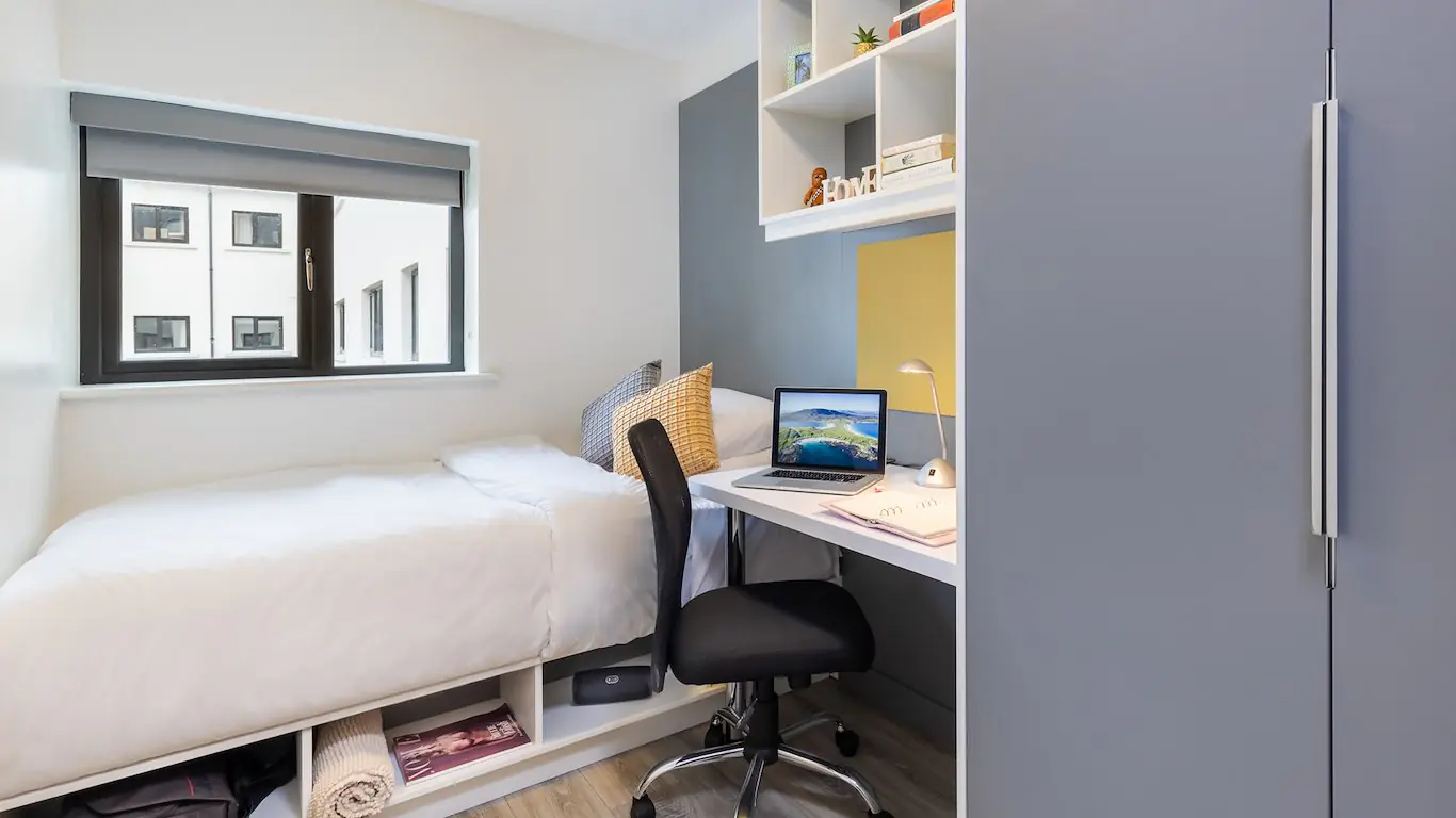 Ensuite Rooms view 2