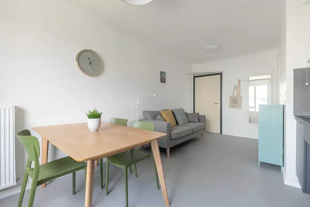 Property resident preview 7