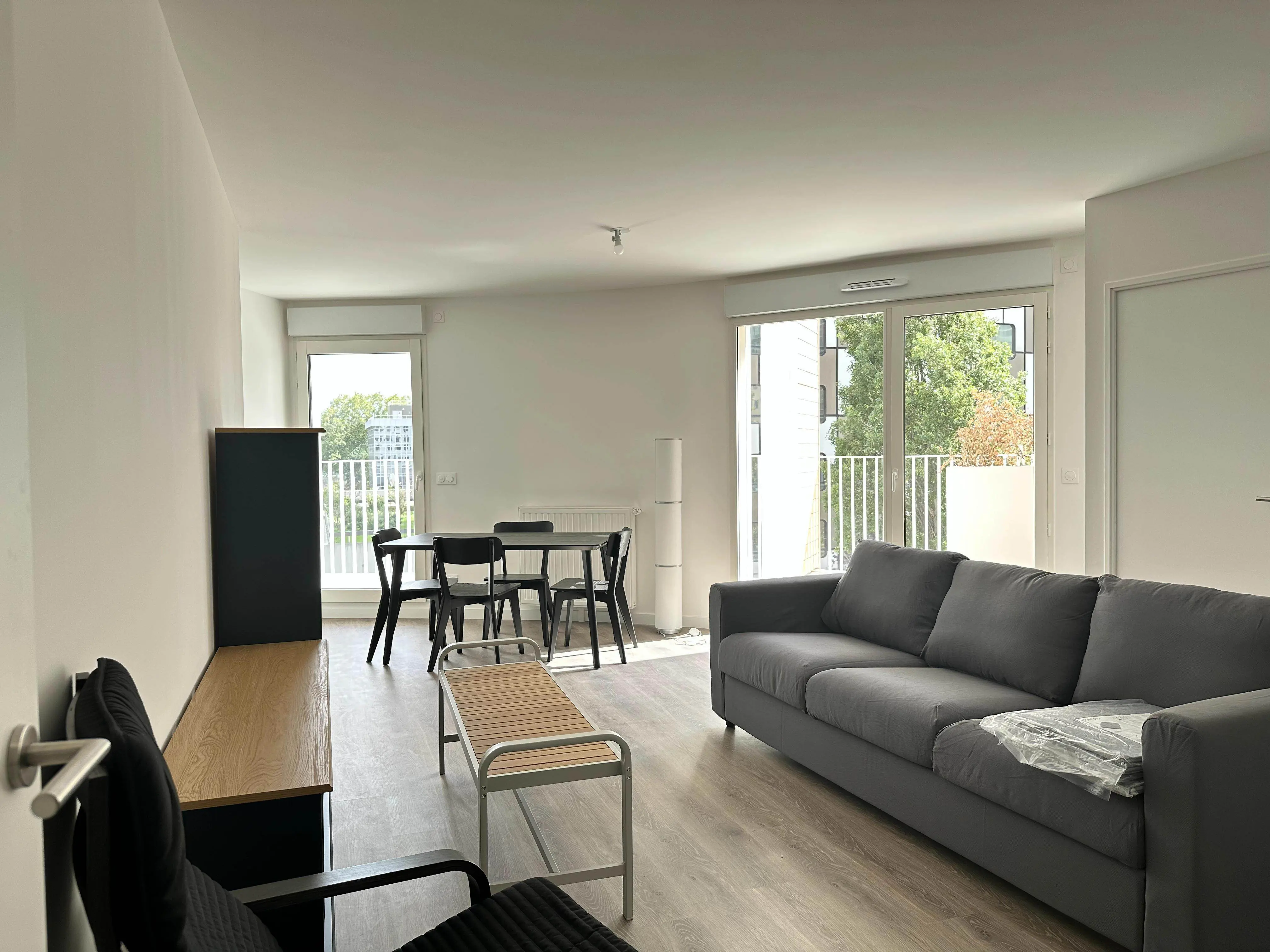 Asnieres-sur-Seine 92e·100m²·F4·Appartement·With furniture