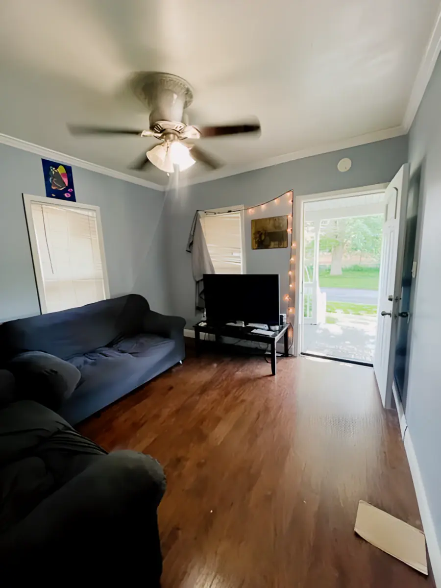 5 Rooms view 1