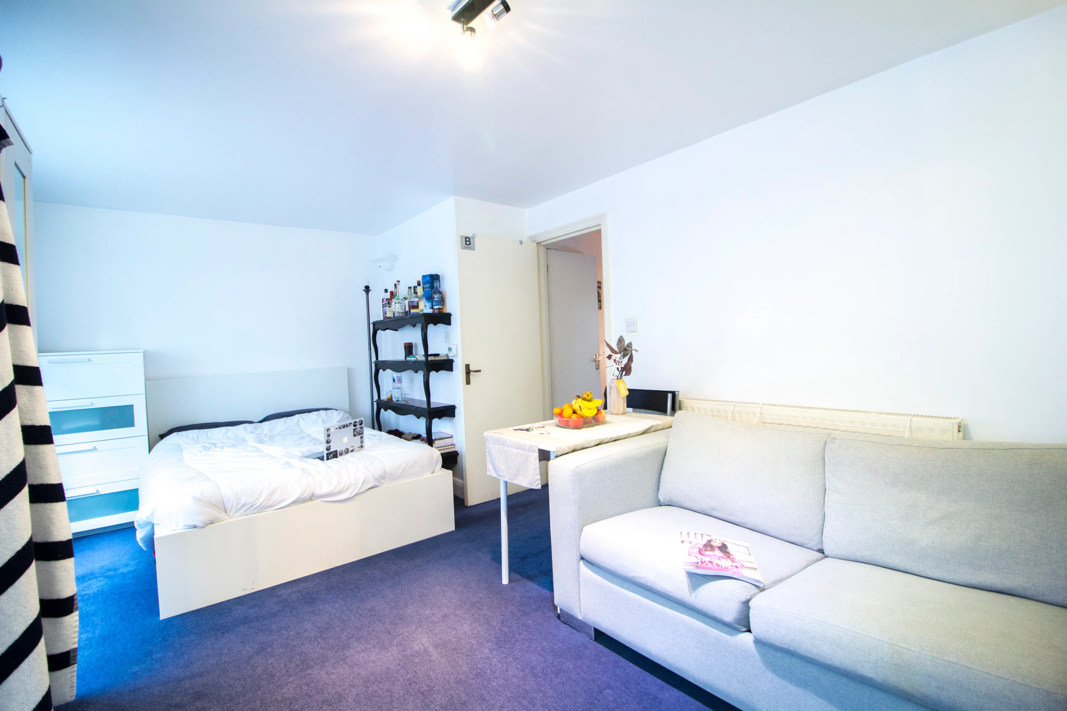 2 Rooms view 1