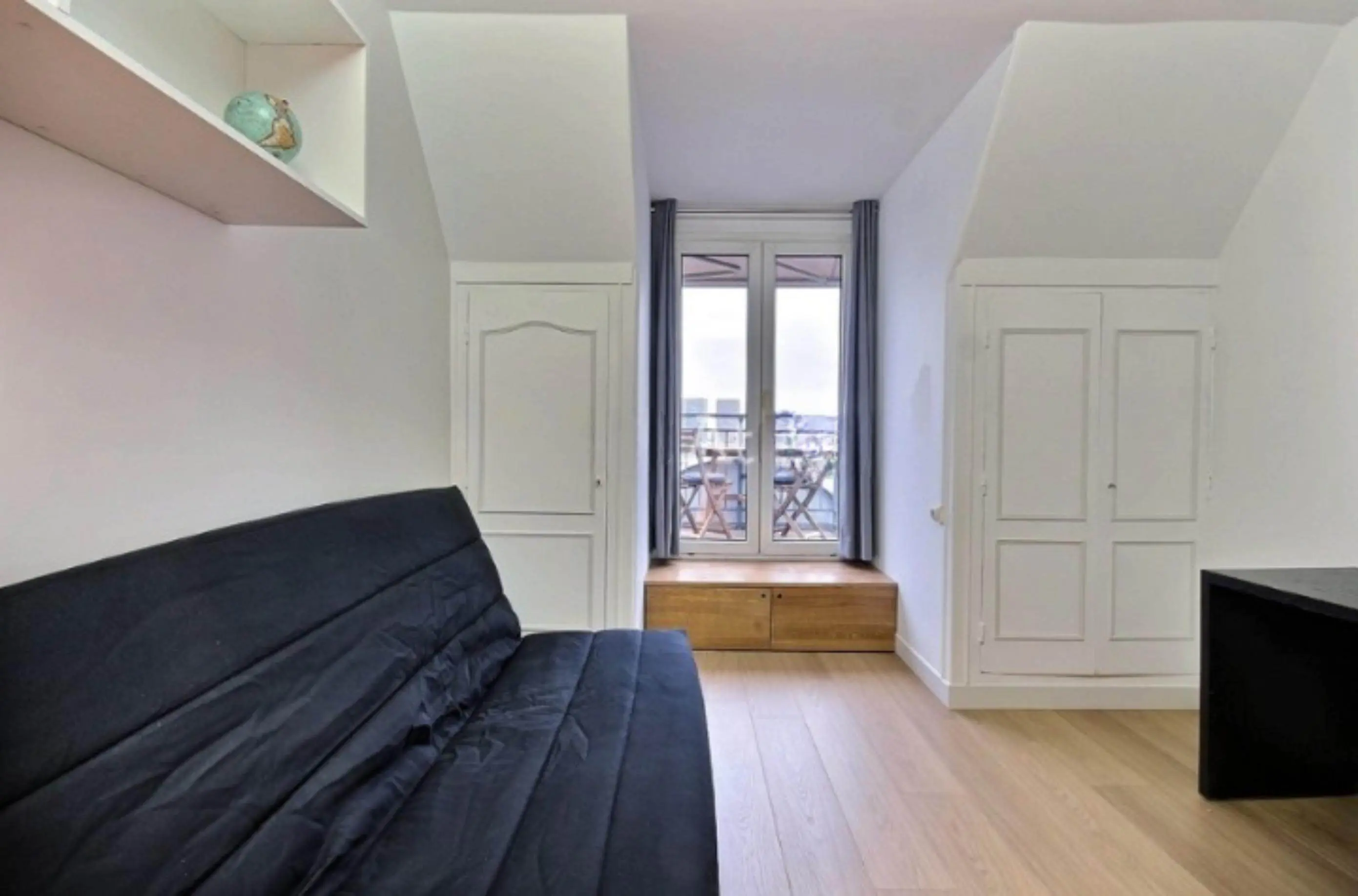 Studio Rooms view 1