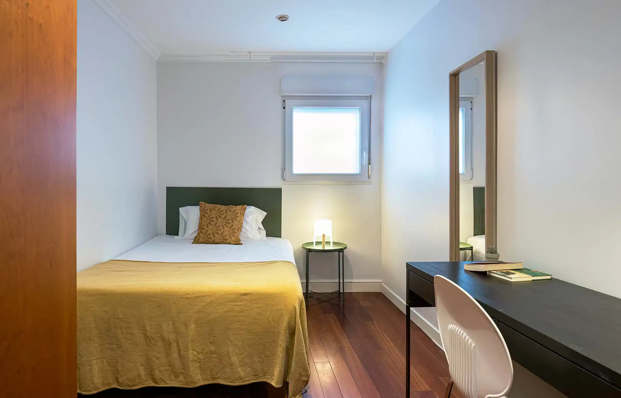 #131403: Rooms view 1