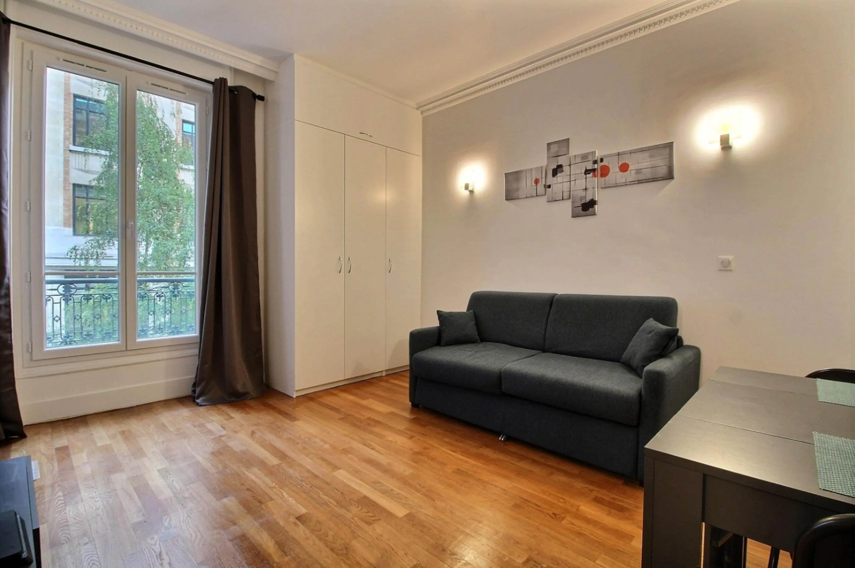 Studio Rooms view 1