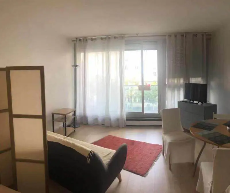PARIS 16e·33m²·F1·Appartement·With furniture