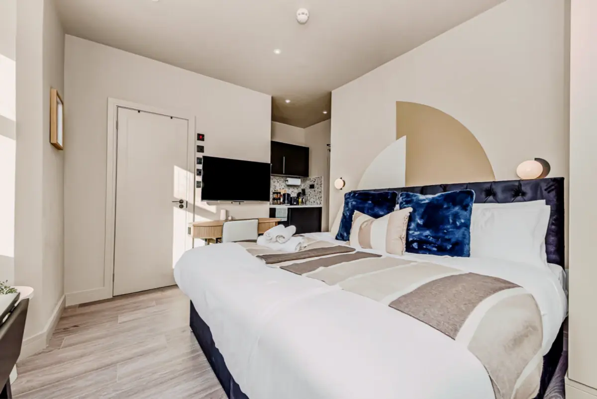 Property resident preview 4