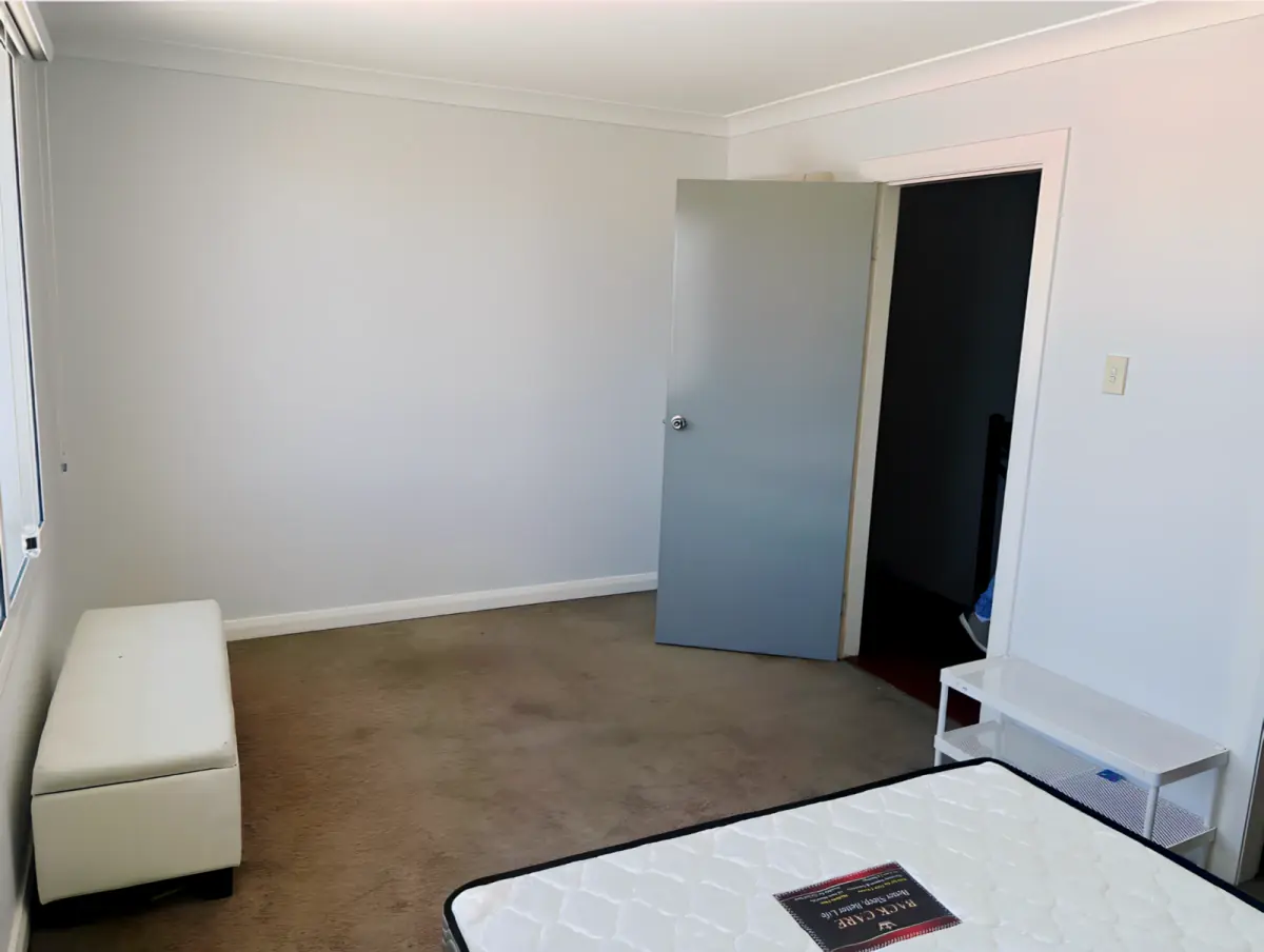 Room view 3