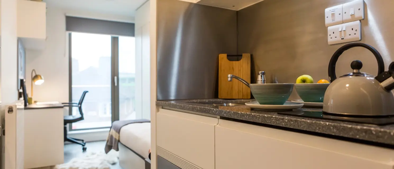 Bronze Studio 2 46