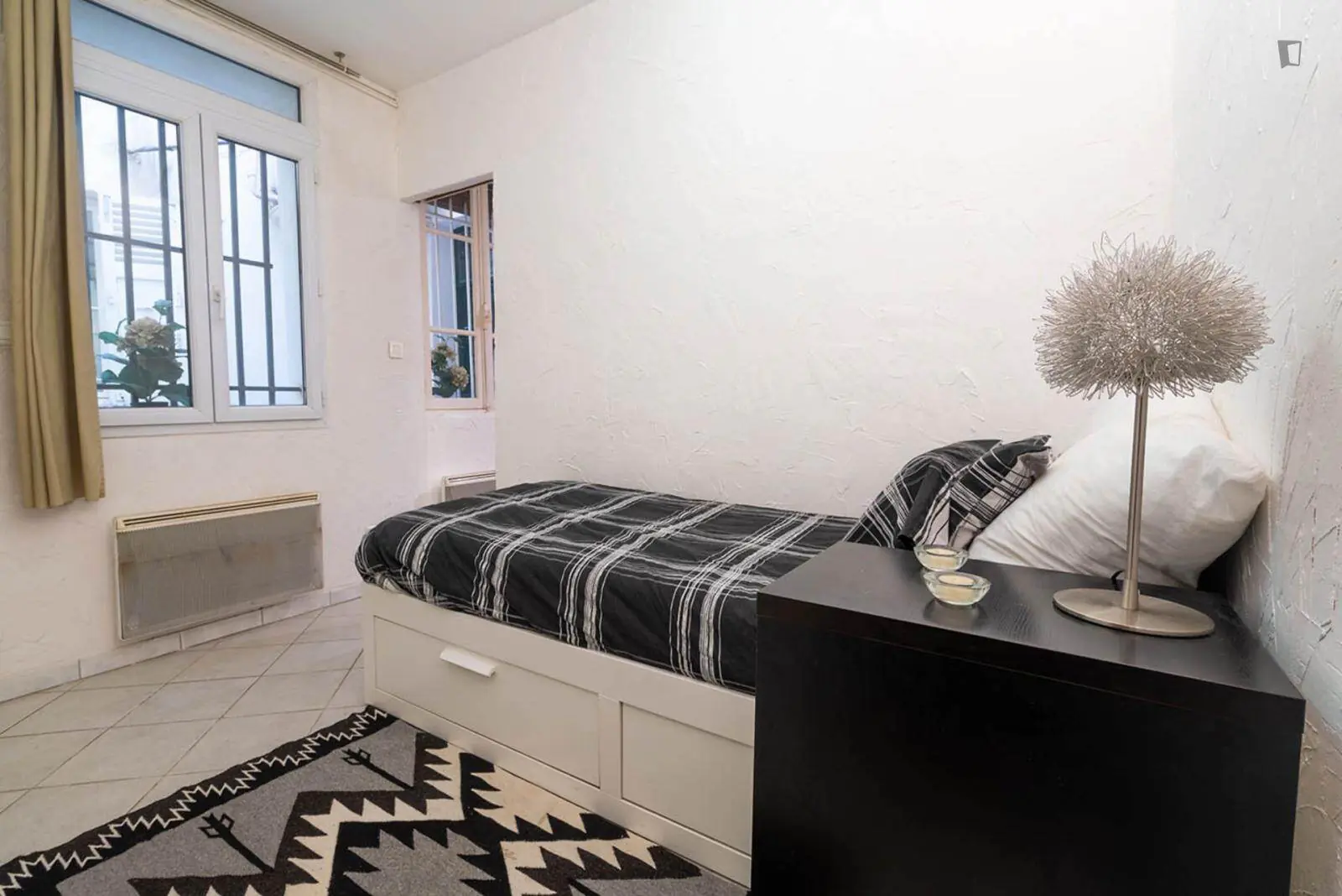 Very nice 1-bedroom apartment in Montmartre