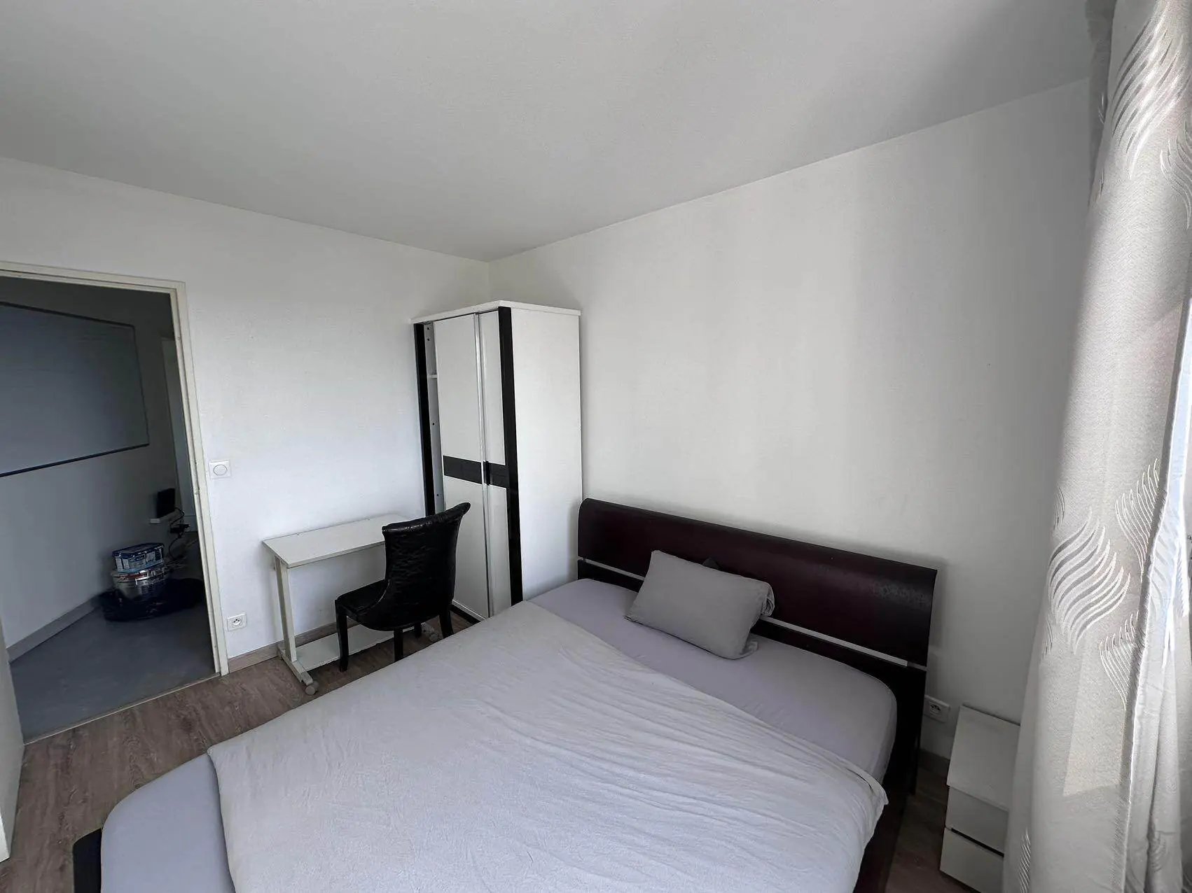 Creteil 94e·10m²·F1·Une chambre （Colocation）·With furniture