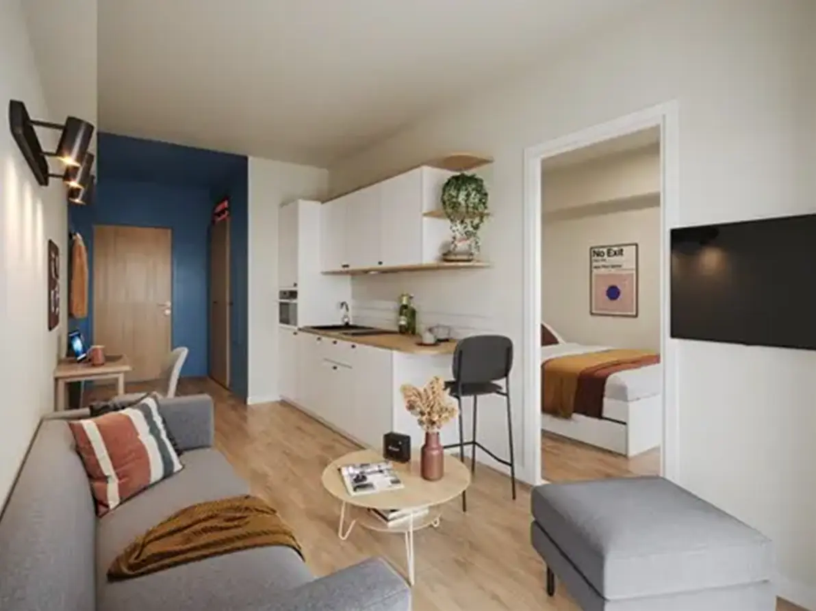 Property resident preview 7