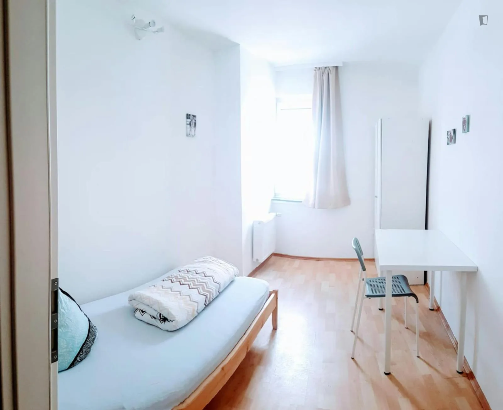 Bright single bedroom near the Reinoldikirche metro