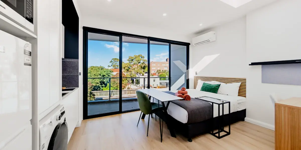 Studio Rooms view 4