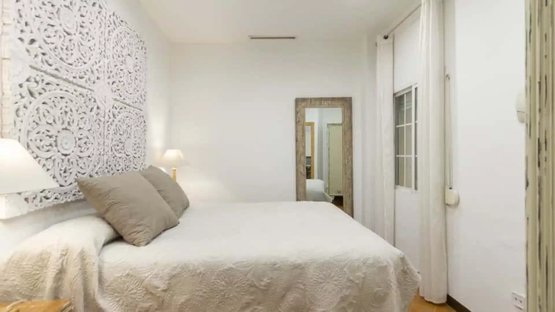 #159550: Rooms view 1