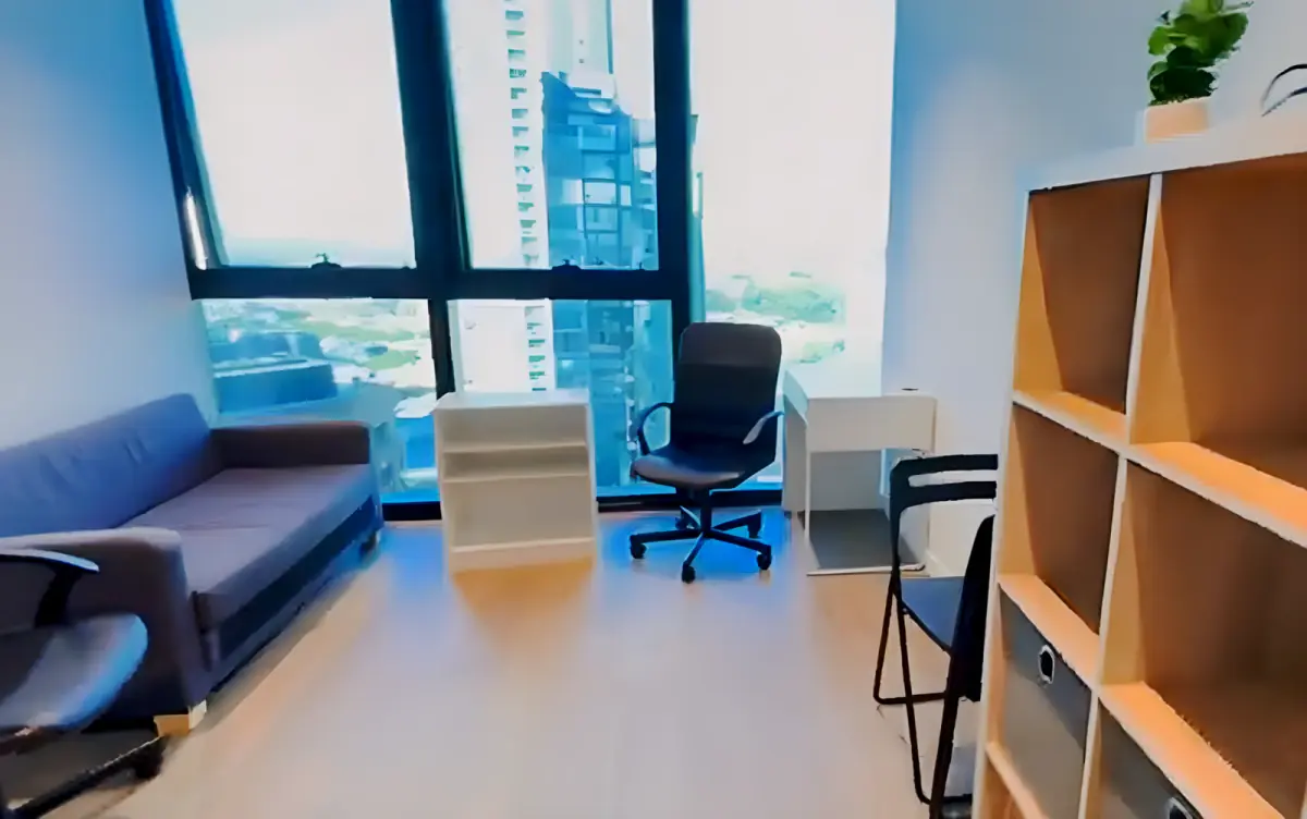 1 Rooms view 1