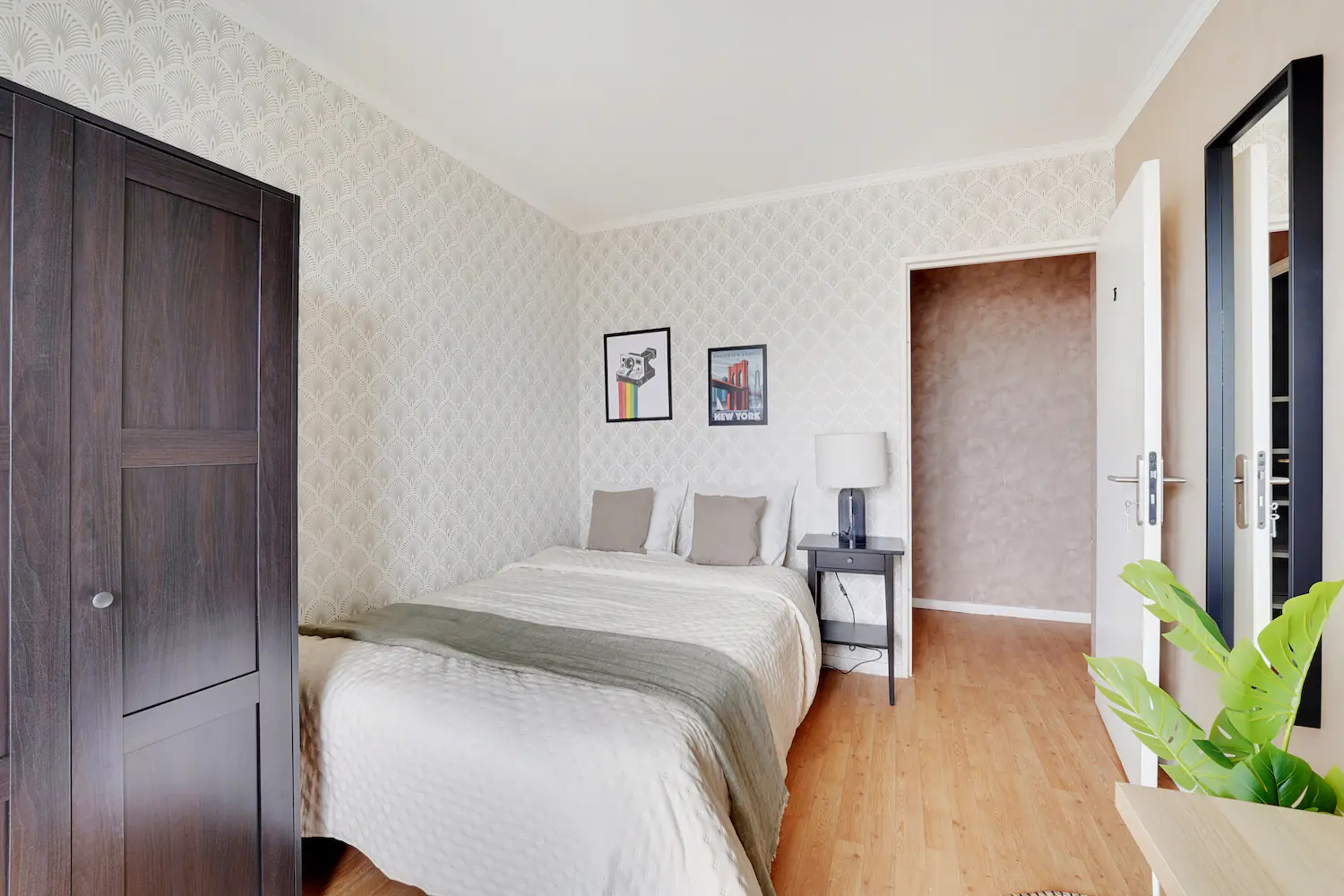 Property resident preview 7