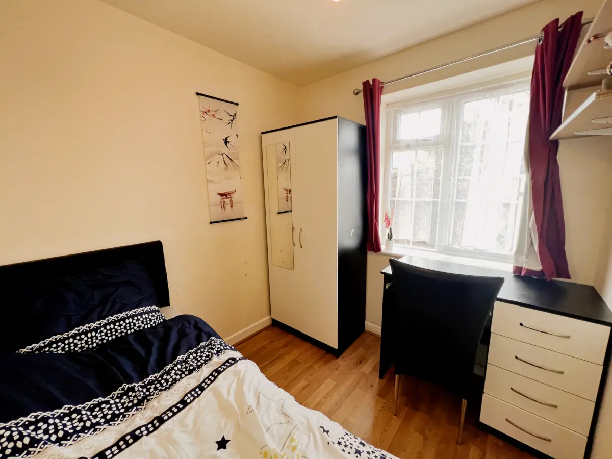 Property resident preview 4