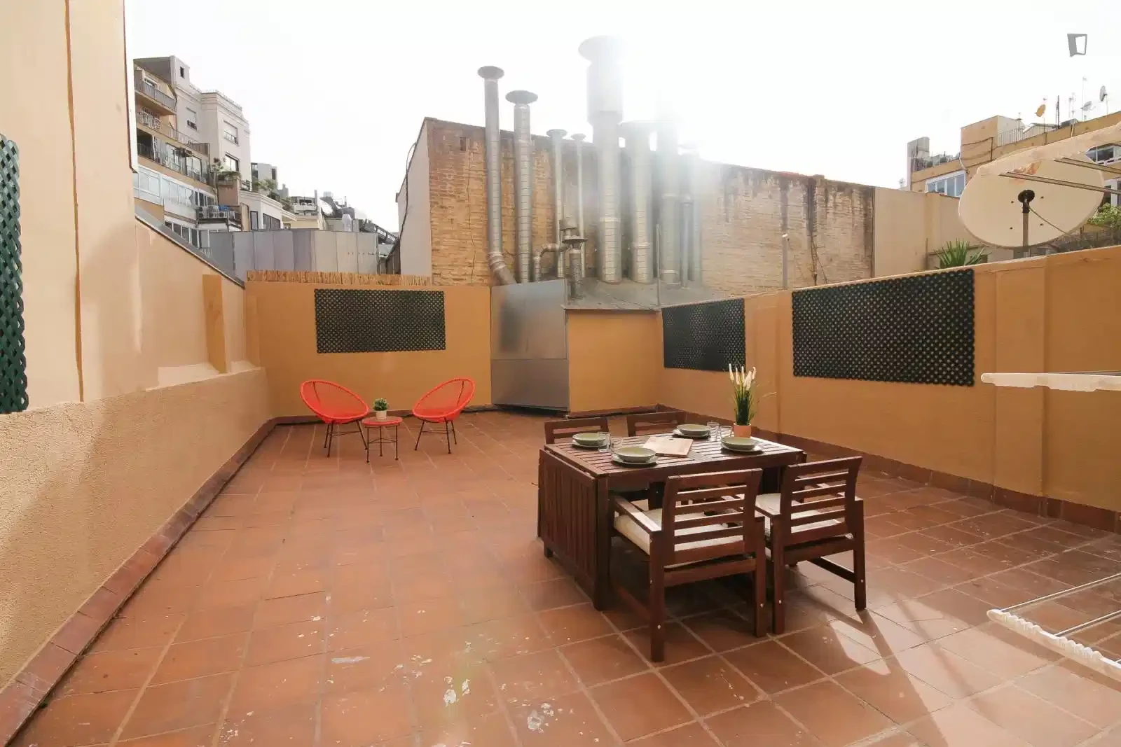 UNP 08006, Barcelona