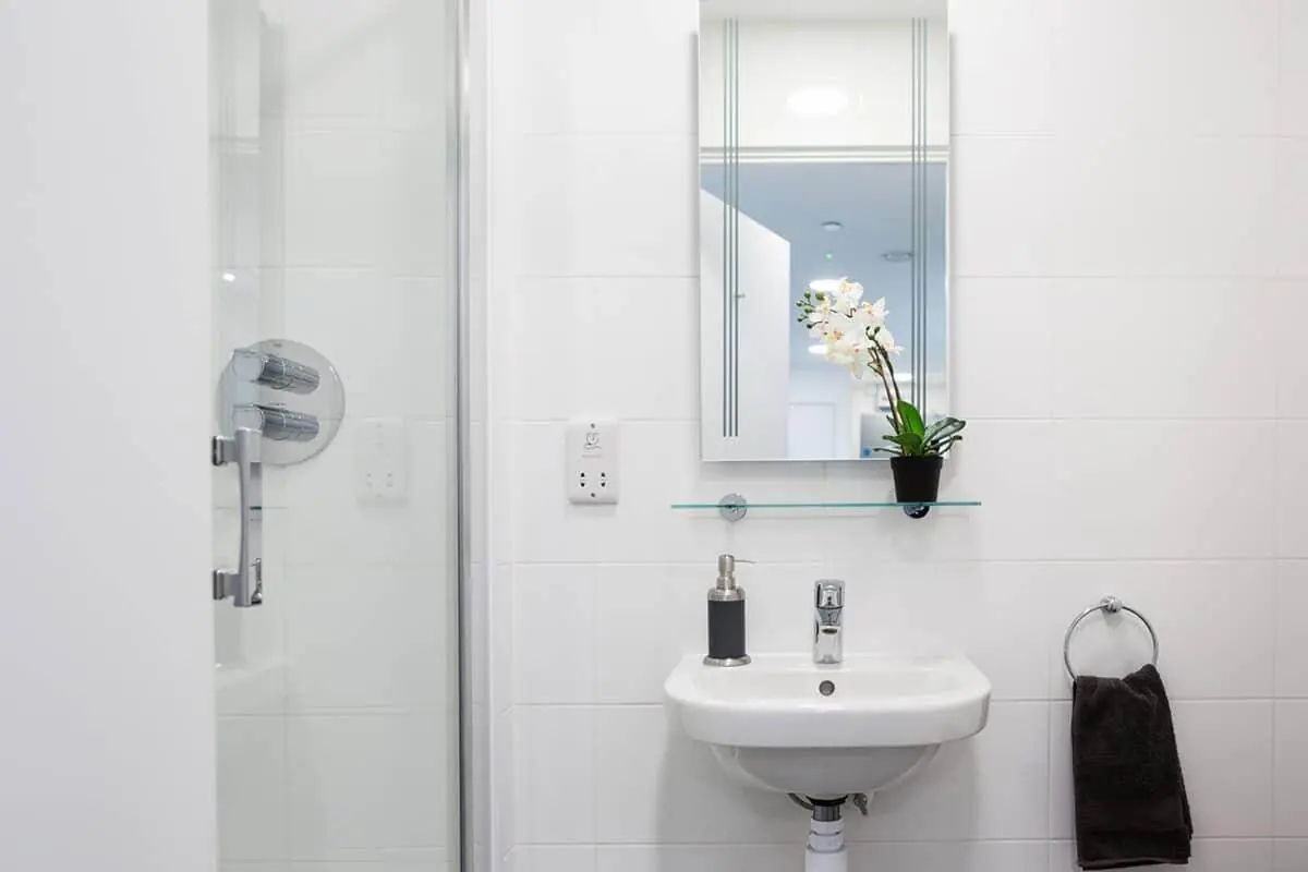 Ensuite Rooms view 4