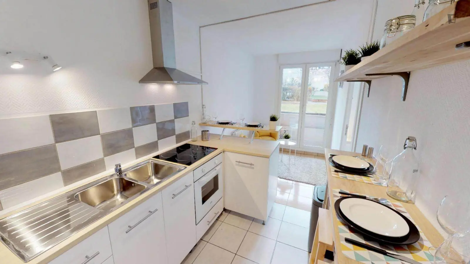 Property resident preview 7