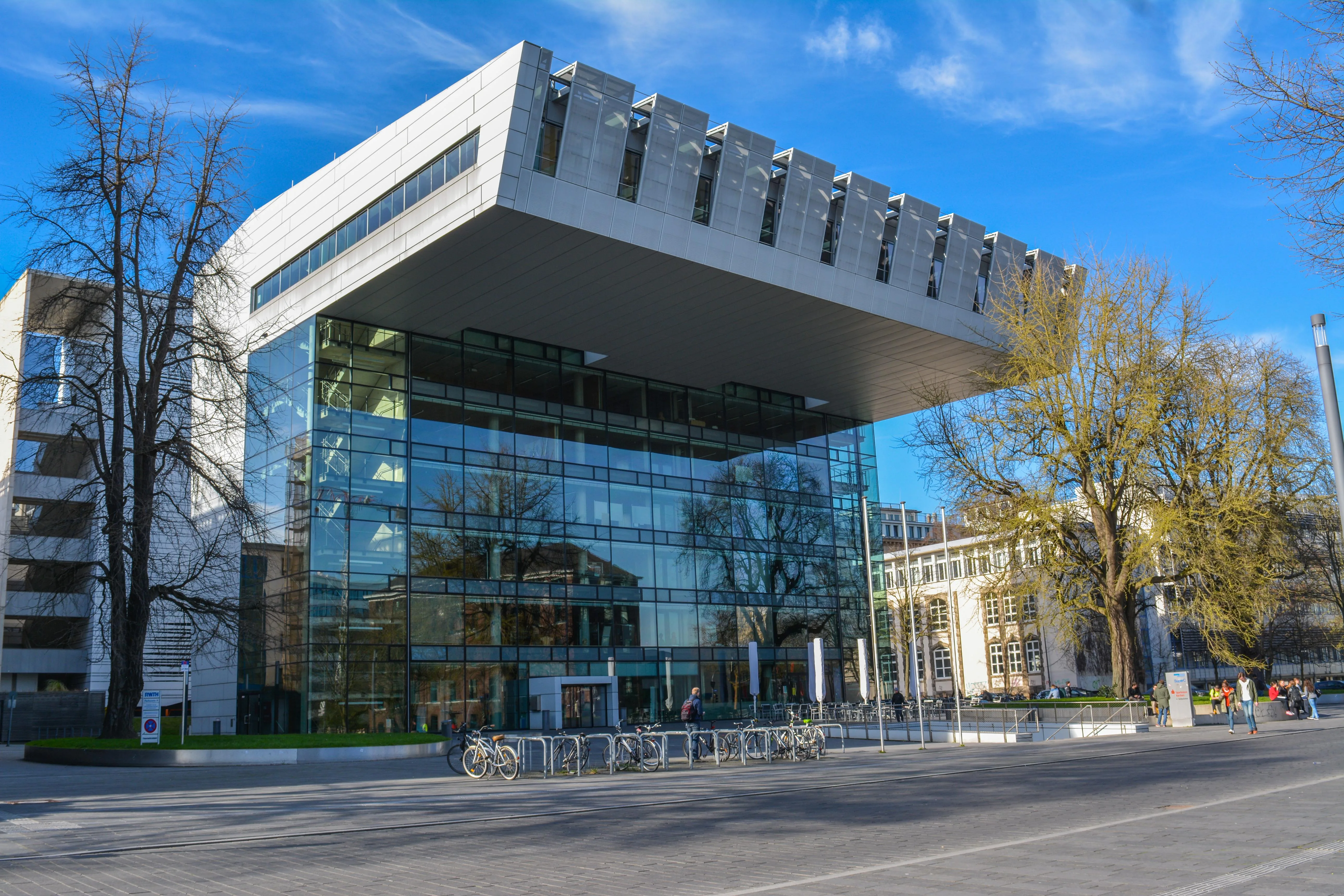 RWTH Aachen University