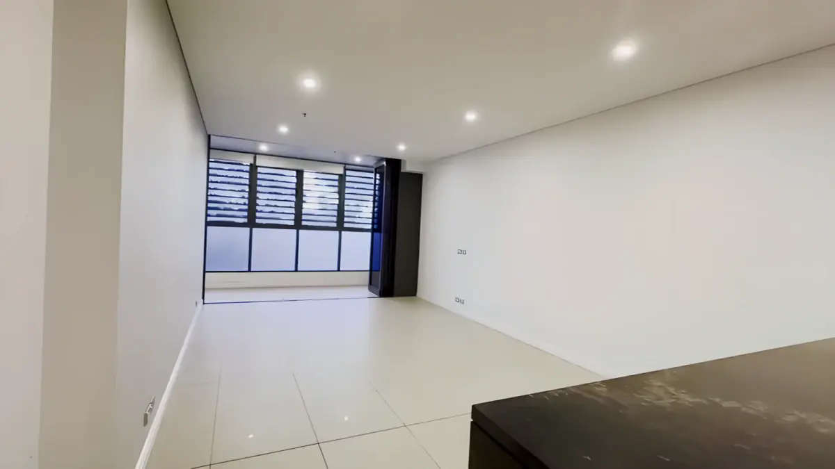2 Rooms view 2