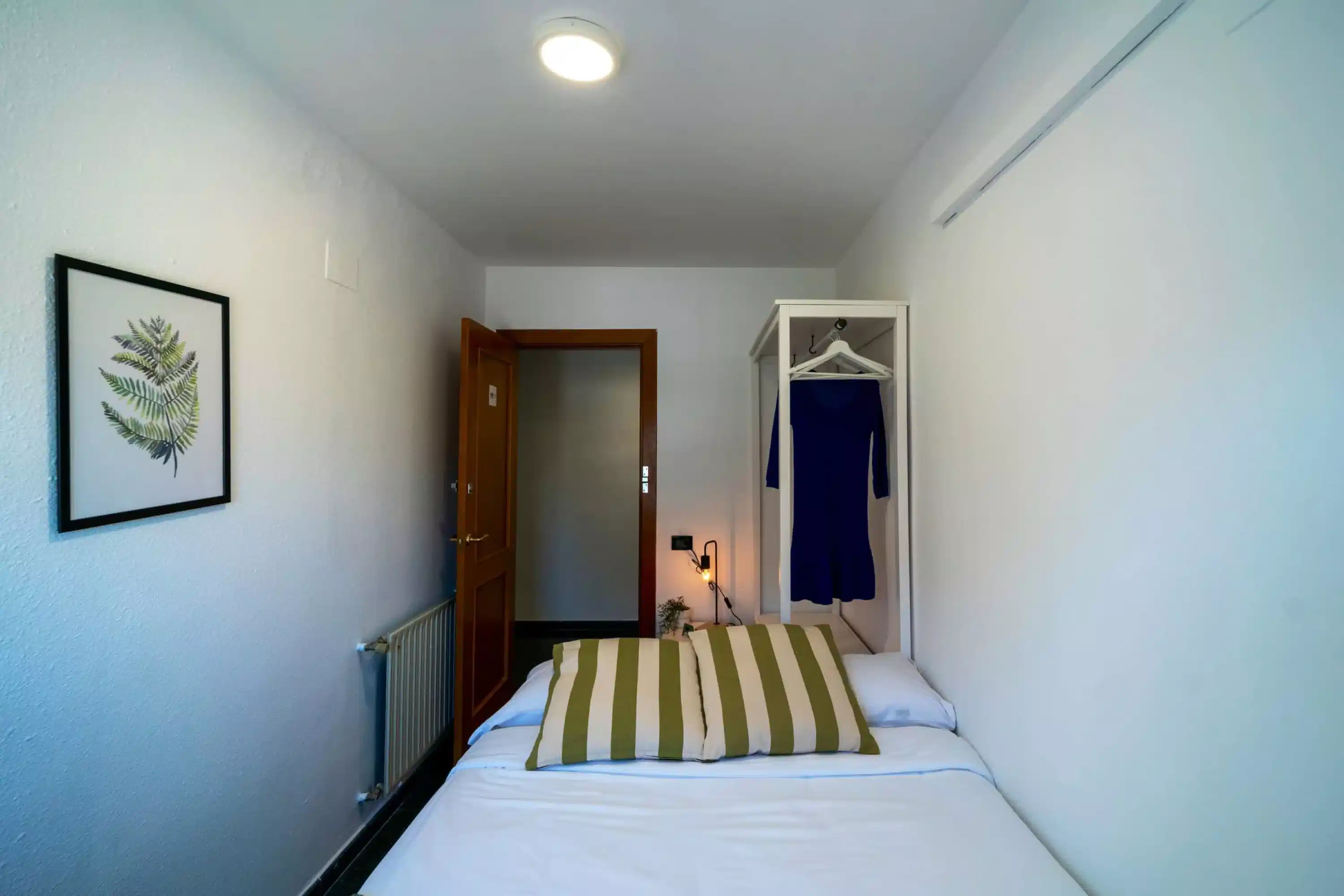 #131423: Rooms view 1