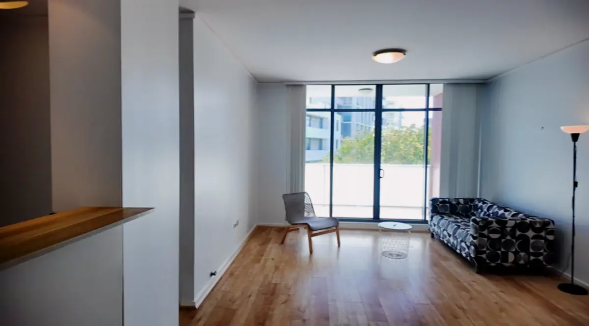2 Rooms view 1