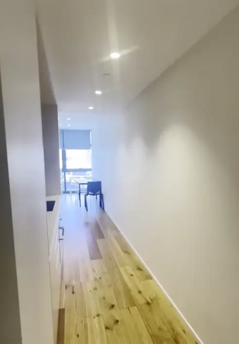1 Rooms view 2