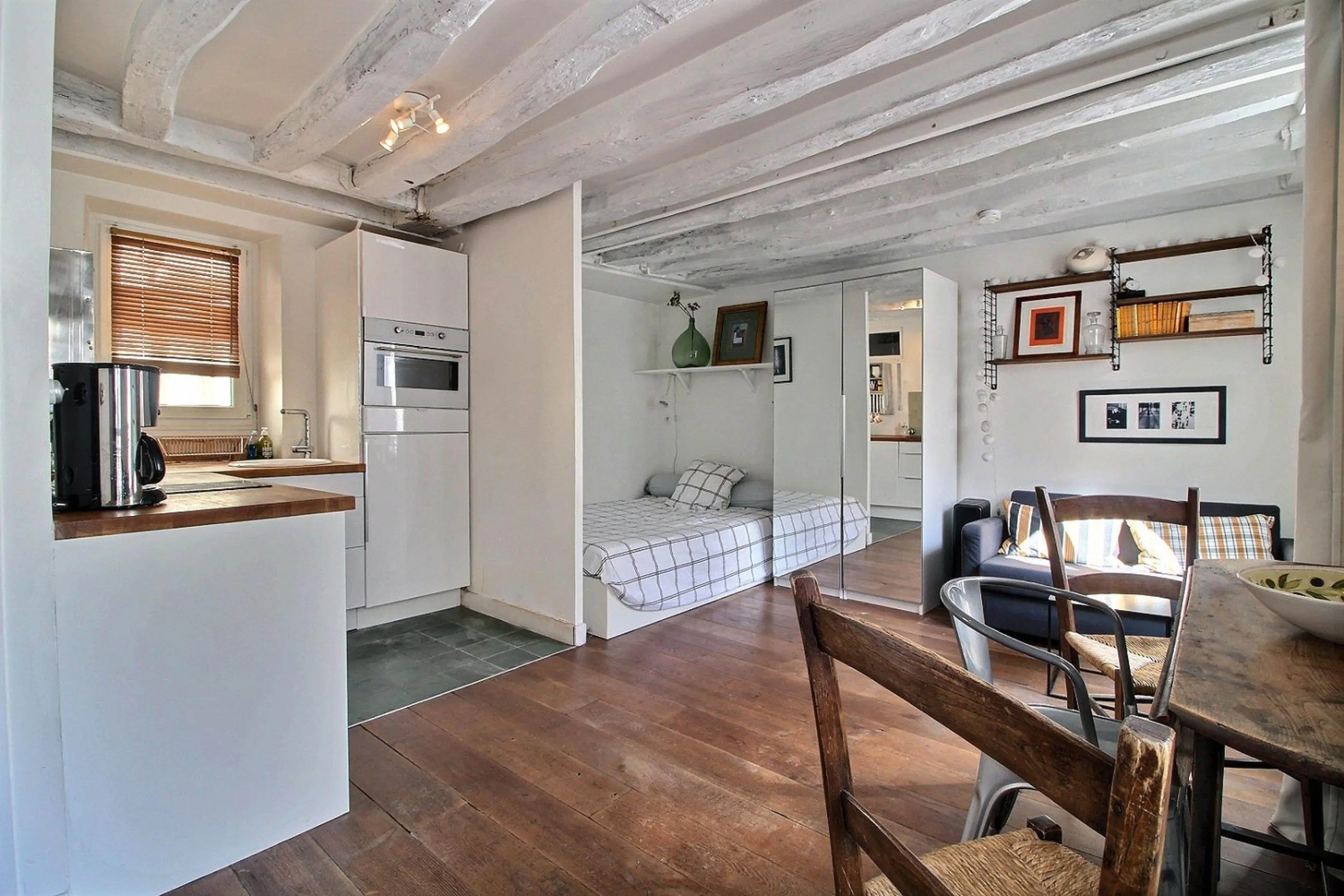 studio in 4th arrondissement   City Hall   Pompidou Centre