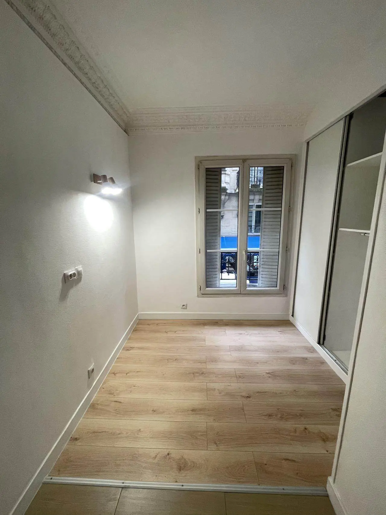PARIS 14e·12m²·F1·Studio·With furniture