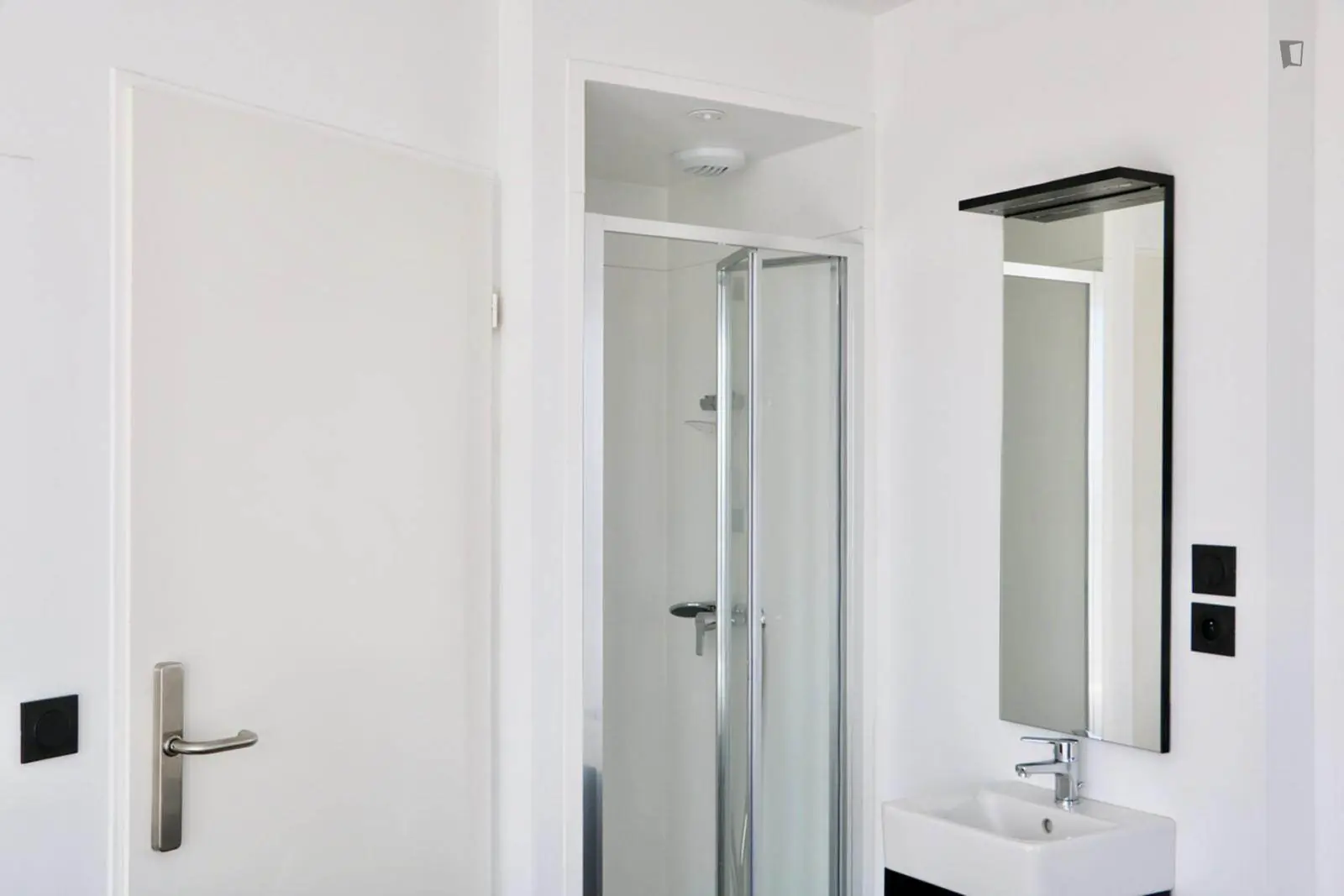 Property resident preview 7