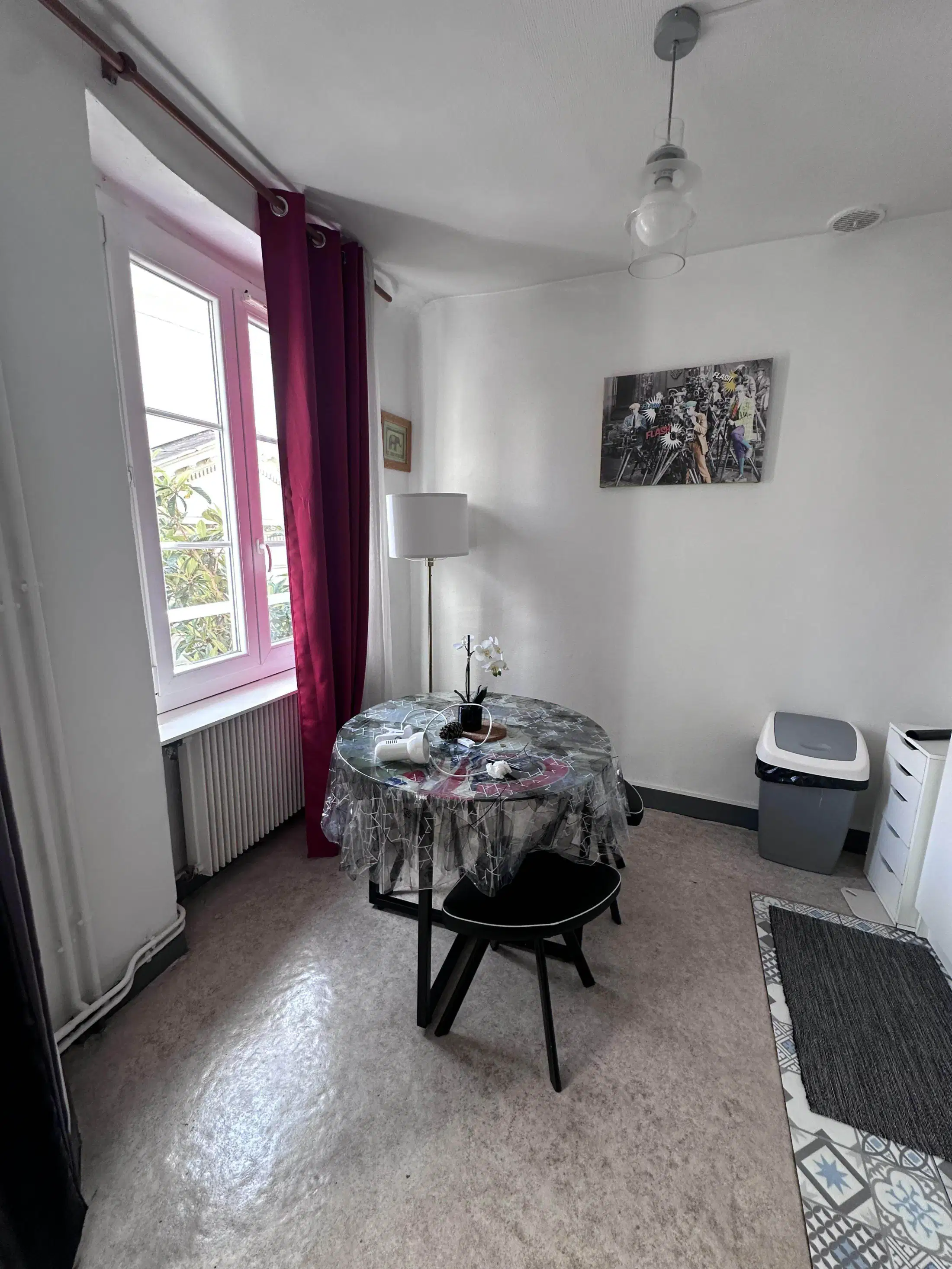 PARIS 5e·30m²·F1·Studio·With furniture