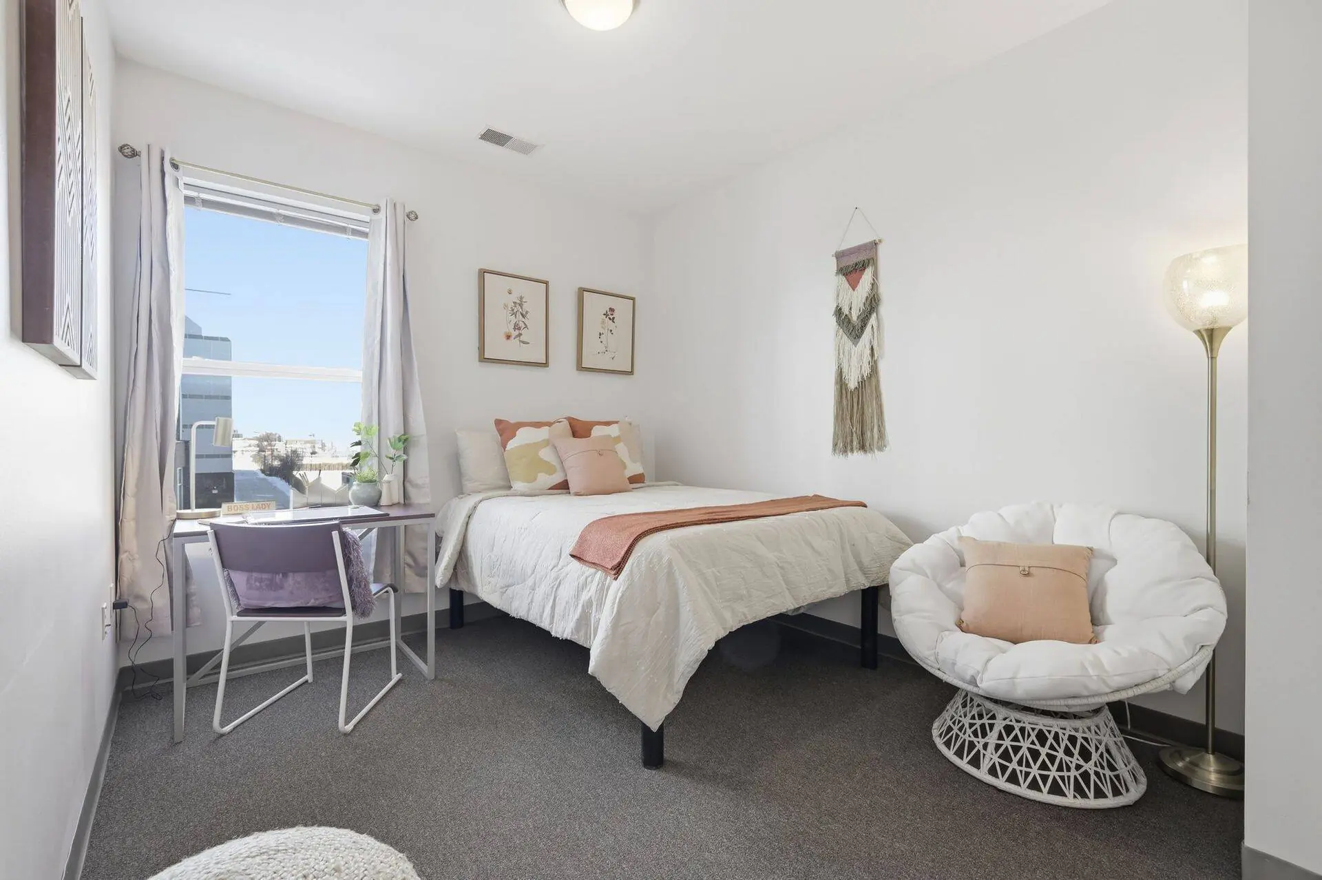 3x3 Rooms view 1