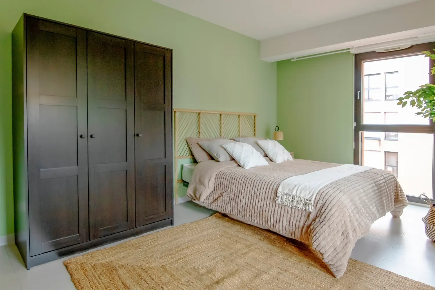 Property resident preview 3