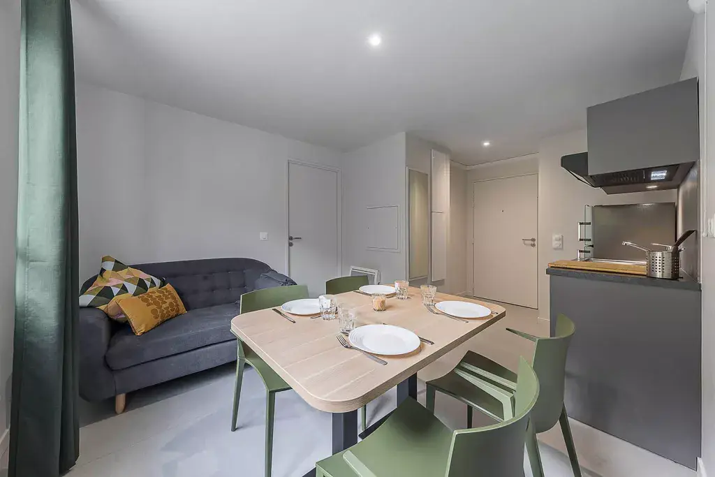 Property resident preview 7