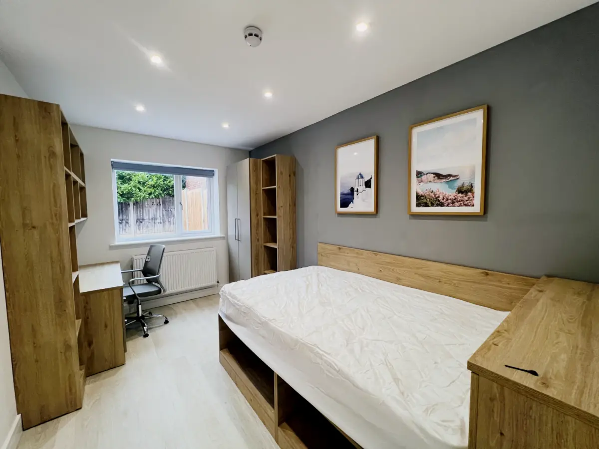 Property resident preview 4